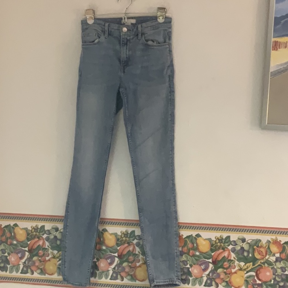Sale1 H&M Skinny Mid Rise Jeans, Size 4, Light Blue Denim - Picture 1 of 9